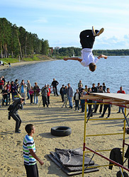 В Озерске состоялся молодежный фестиваль «Жара»
